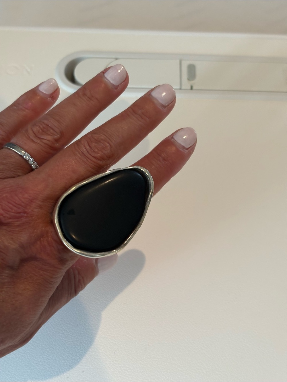 Uno de 50 Large Cocktail Ring